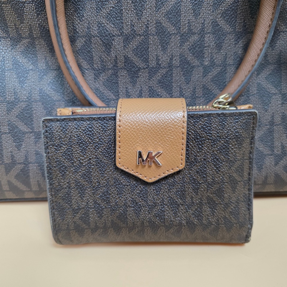 Michael Kors Signature Monogram Satchel‎ Handbag & Wallet Set Brown - Picture 5 of 13